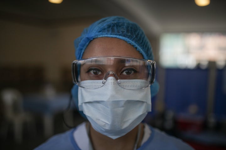 Una enfermera colombiana, durante la pandemia.