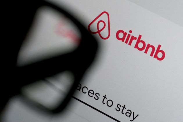 Airbnb licencie un quart de ses employés dans le