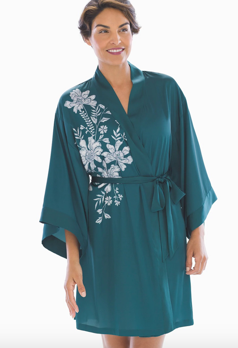 25 Extravagant Robes To Feel Fancy Around The House | HuffPost Life