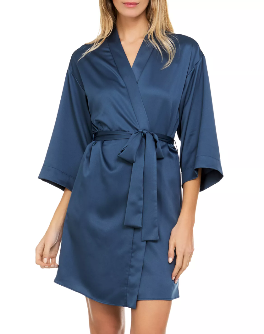 25 Extravagant Robes To Feel Fancy Around The House | HuffPost Life