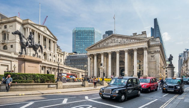 Great Britain, England, City of London, Bank junction in the financial centre of London with view of the Bank of England and the Royal Exchange