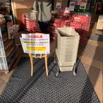 「この手があったか！」三密防ぐ入場制限、あるスーパーの“機転”に反響【新型コロナ】