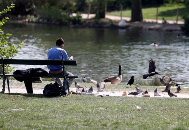 Le 11 Mai A Paris Les Bois De Vincennes Et Boulogne Rouvriront Le Huffpost