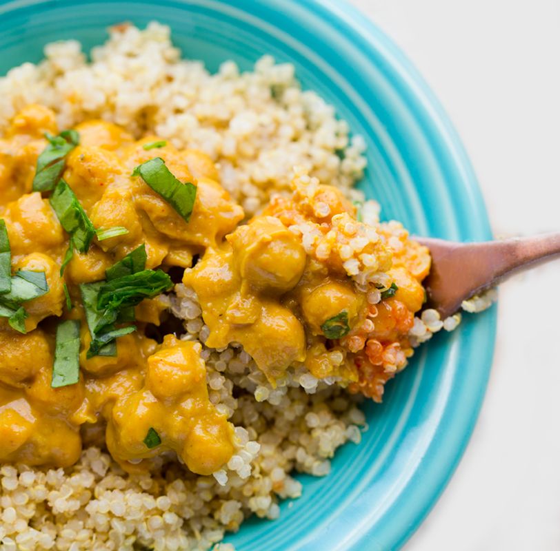 Get the Easy Peanut Butter Curry Chickpeas recipe from Healthy Happy Life.﻿