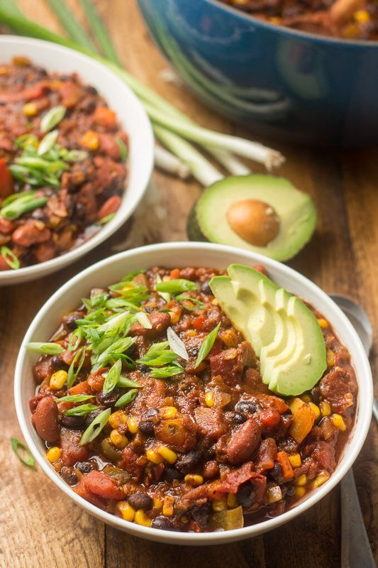 Get the Classic Vegan Chili recipe from Connoisseurus Veg.﻿