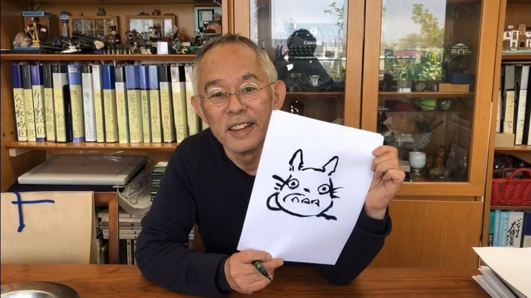 ジブリ 鈴木敏夫さん トトロの描き方をレクチャー おうちでトトロを描いちゃおう 動画 ハフポスト News