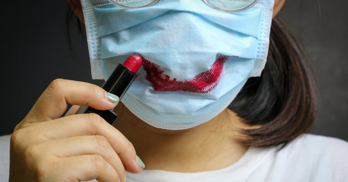 How Long The Coronavirus Can Live On Makeup, And How To Clean It