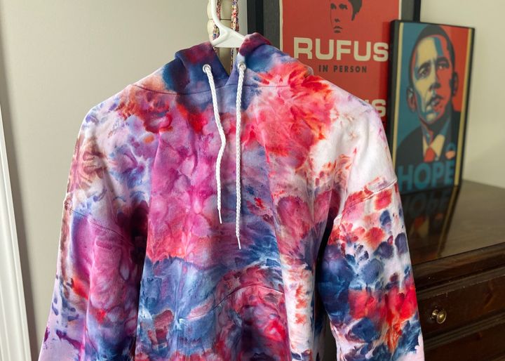 One of our editors tried her hand at ice-dyeing this week. The results were awesome.
