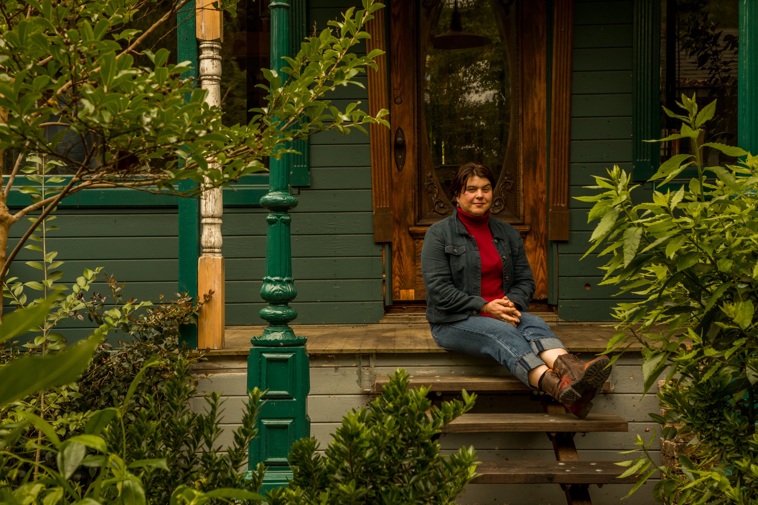 De Brauwere's phone number is shielded as she makes calls from home as a contact tracer.