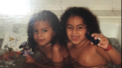 Tenho um filho trans e uma filha autista que me ensinam a ser mais humana e