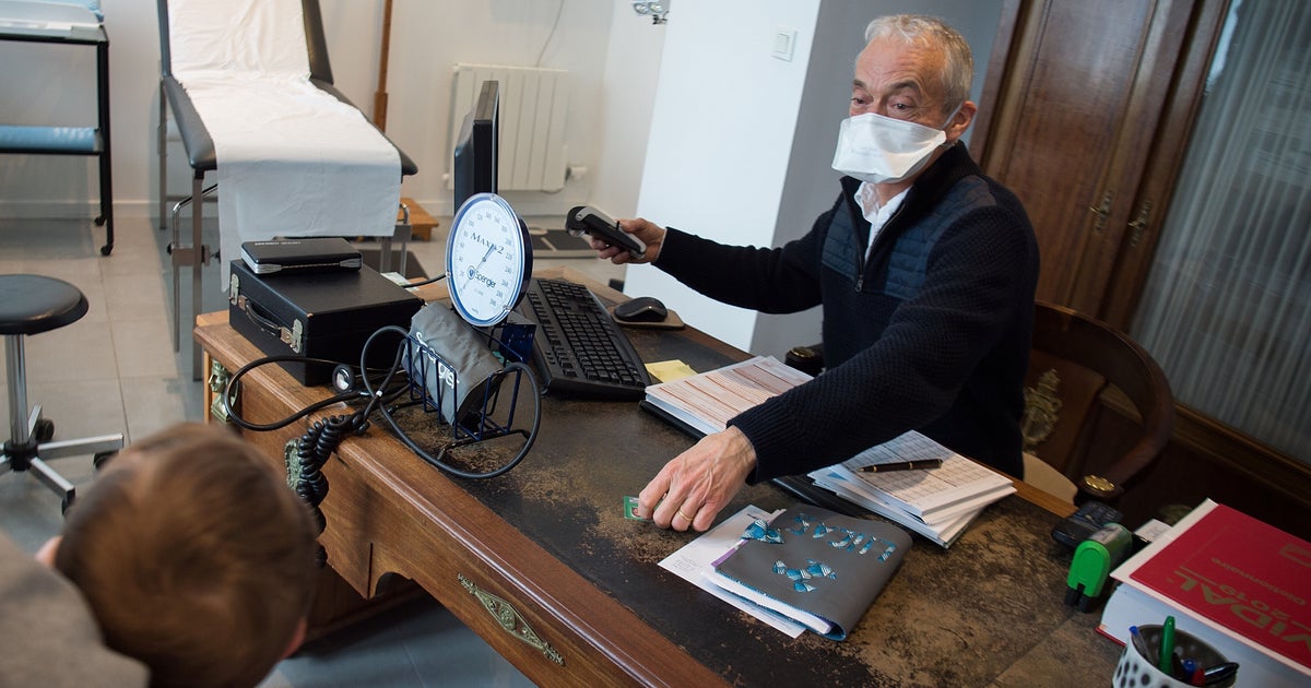 Coronavirus Fragilises Par La Crise Les Medecins Liberaux