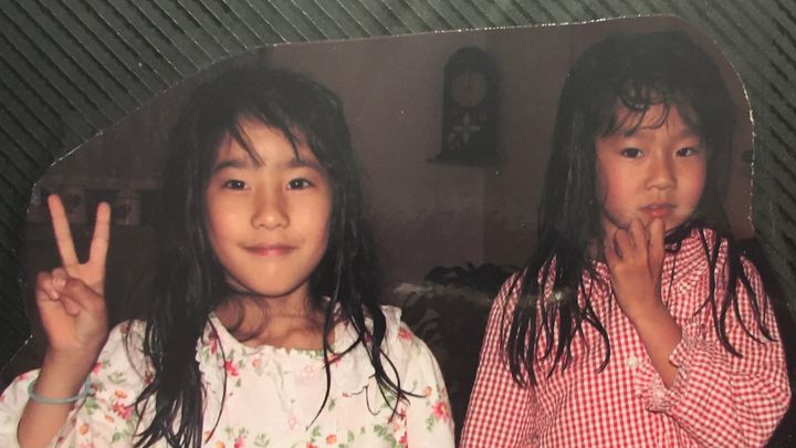15年前の妹（左）と私