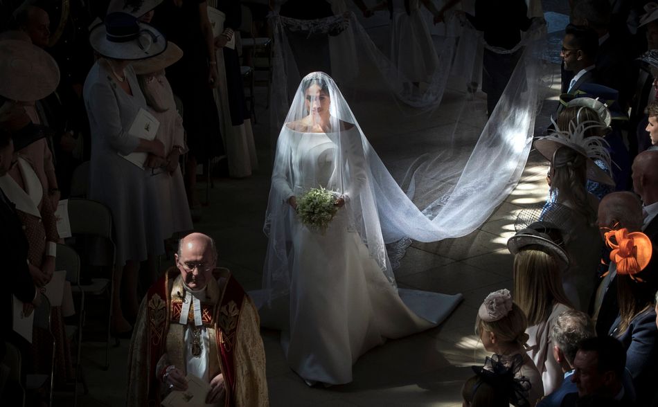 Meghan walks down the aisle in St. George's Chapel.