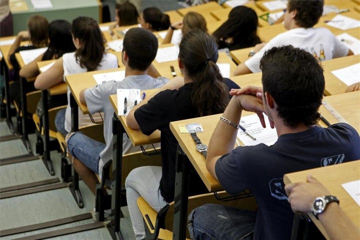 Estudiantes universitarios.