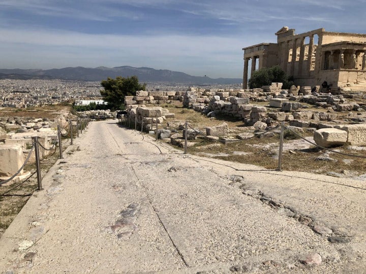 Ανελκυστήρας ΑΜΕΑ - Κεντρική διαδρομή 