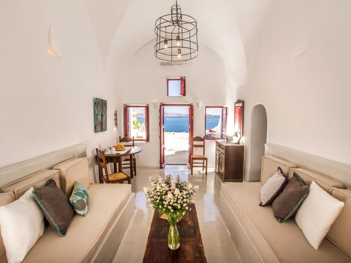 Hector Cave House, Santorini, Greece