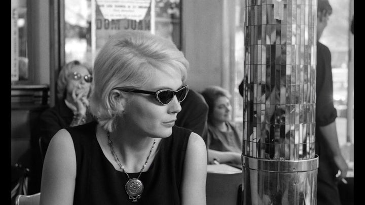 A still from Cleo From 5 to 7