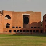IIM Ahmedabad And Firm That Built Modi’s Office In Gujarat Accused Of Not Paying Minimum Wages To