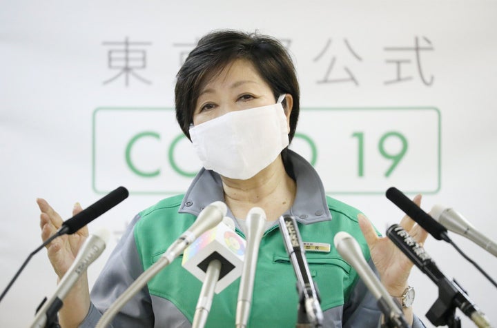 東京都の小池百合子知事=5月15日、東京都庁