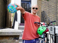 Pm Defends Dominic Cummings Lockdown Breaking Trip As Essential Huffpost Uk