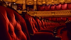 La impactante foto viral de un teatro en Alemania que muestra cómo será la 'nueva