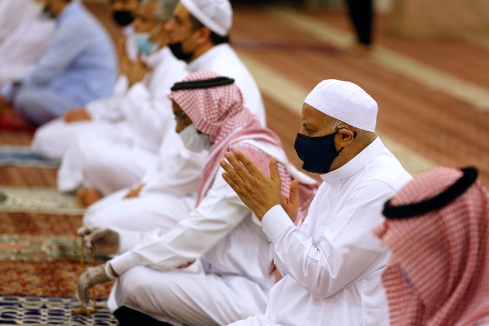 Tens-of-thousands of mosques have reopened in Saudi Arabia after being closed during lockdown.