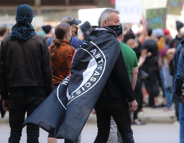 Λευκός Οίκος: Το κίνημα Antifa κηρύχτηκε «εγχώρια τρομοκρατική»