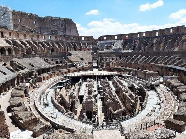 Turista Nella Roma Senza Turisti L Huffpost