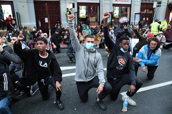 Some 4,000 New Zealand protesters demonstrate against the killing of Minneapolis man George Floyd in a Black Lives Matter protest in Auckland on June 1, 2020. (Photo by MICHAEL BRADLEY / AFP) (Photo by MICHAEL BRADLEY/AFP via Getty Images)