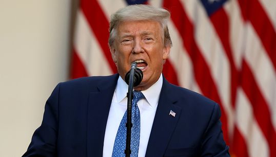 Trump menace d’envoyer l’armée face aux émeutes, exige que la garde nationale “domine les