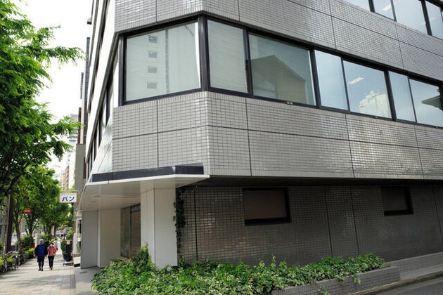 サービスデザイン推進協議会の事務所が入るビル=東京都中央区