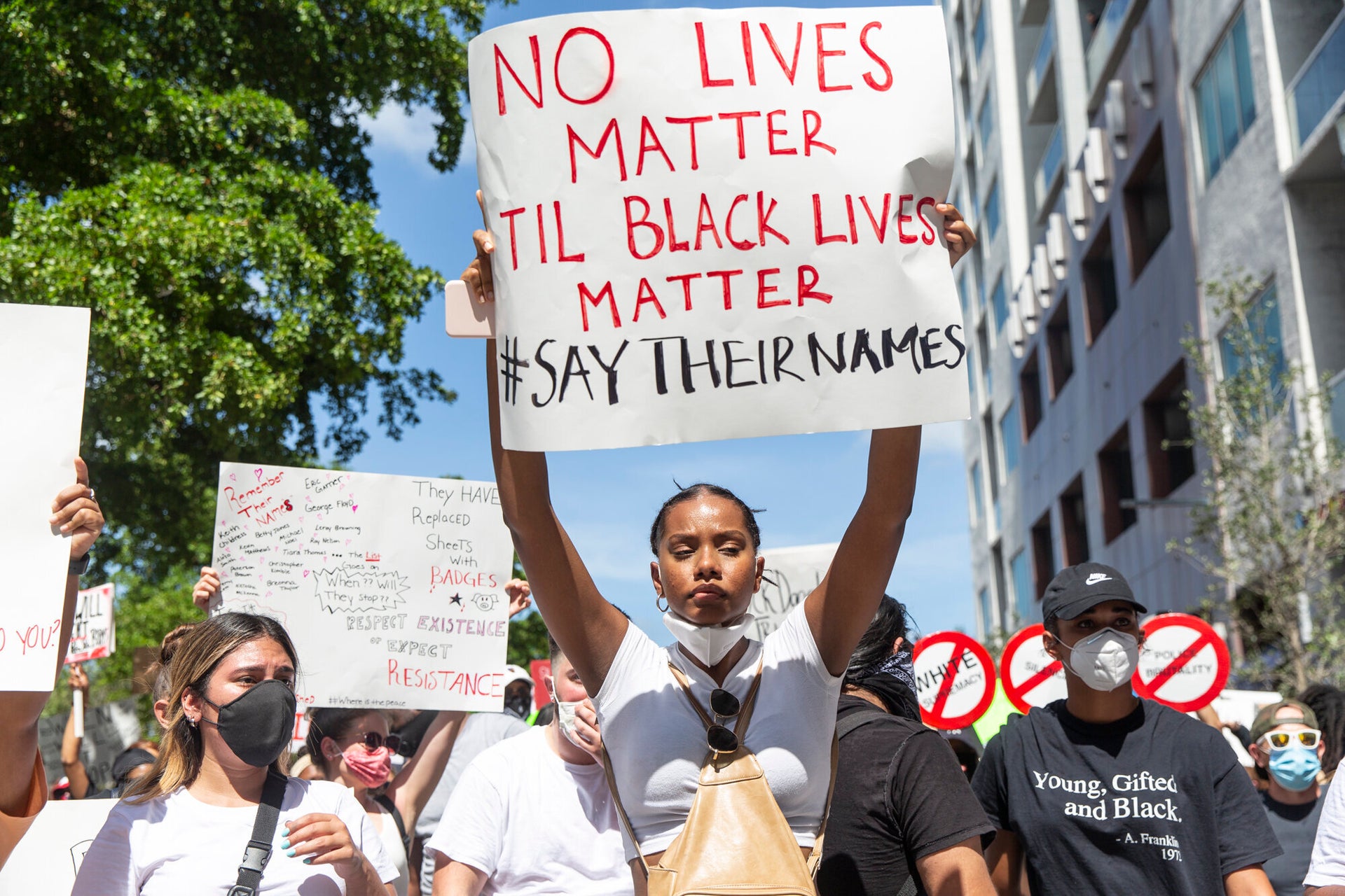 Ops Anti Racism 32 Powerful Signs From Anti-Racism Protests Around The World | HuffPost ...