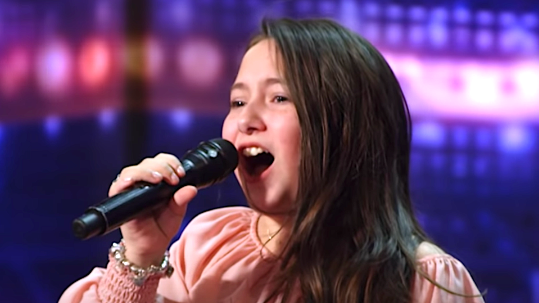 Biografi Profil Biodata Roberta Battaglia Biography AGT Golden Buzzer