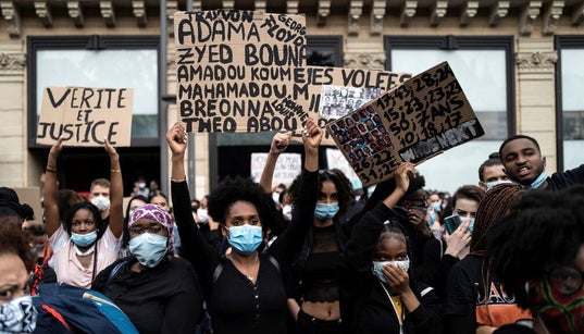 Faut-il déconfiner le droit de