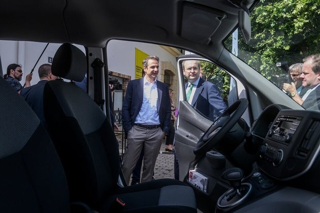 Εως 5.500 ευρώ η επιδότηση για ηλεκτρικό ΙΧ και έως 10.500 για ηλεκτρικό