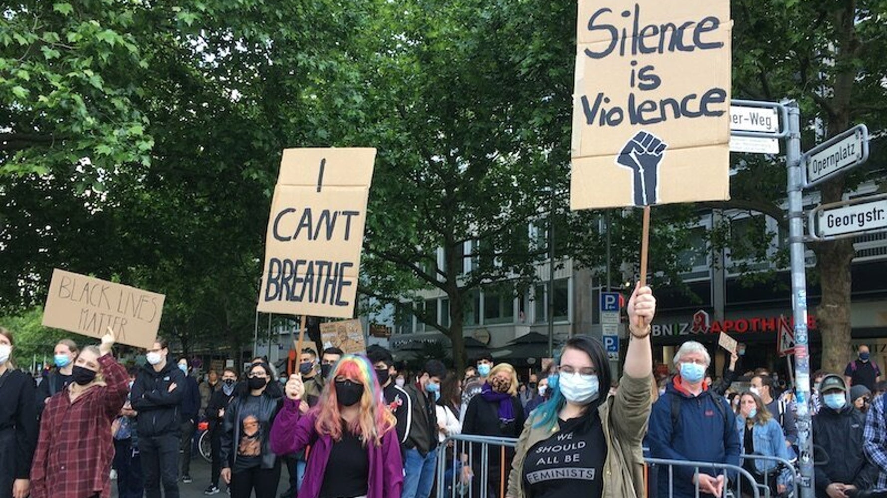 沈黙は暴力だ ドイツで人種差別反対の大規模デモ 両親が海外出身 ハノーファー市長が受けた 誹謗中傷 ハフポスト 沈黙は暴力だ ドイツで人種差別反対の大規模デモ 両親が海外出身 ハノーファー市長が受けた 誹謗中傷 ハフポスト