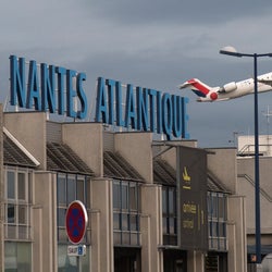 Comment les aéroports français se déconfinent peu à