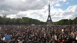 Les manifestations augmentent-elles les risques d’épidémie? Ce que dit la