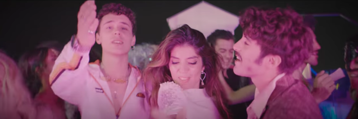 Maximiliano Calvo, Aron Piper, Soléa Morente en 'Prendiendo fuego'.