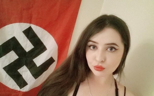 Βρετανία: Υποψήφια «Μις Χίτλερ» φυλακίστηκε για συμμετοχή σε νεοναζιστική οργάνωση 1 Η Αλις Κάτερ, 24