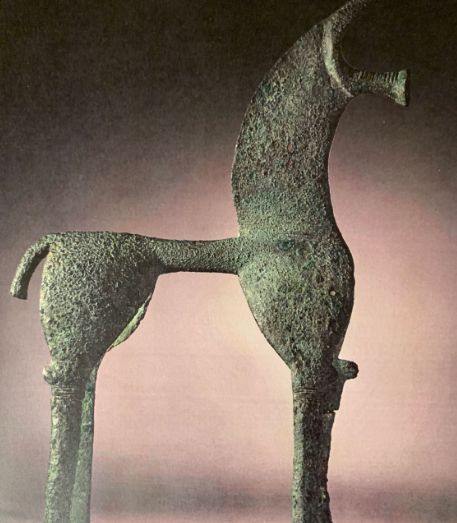 Το χάλκινο ειδώλιο αλόγου (8ος αι π. Χ.) που διεκδικεί η χώρα μας.