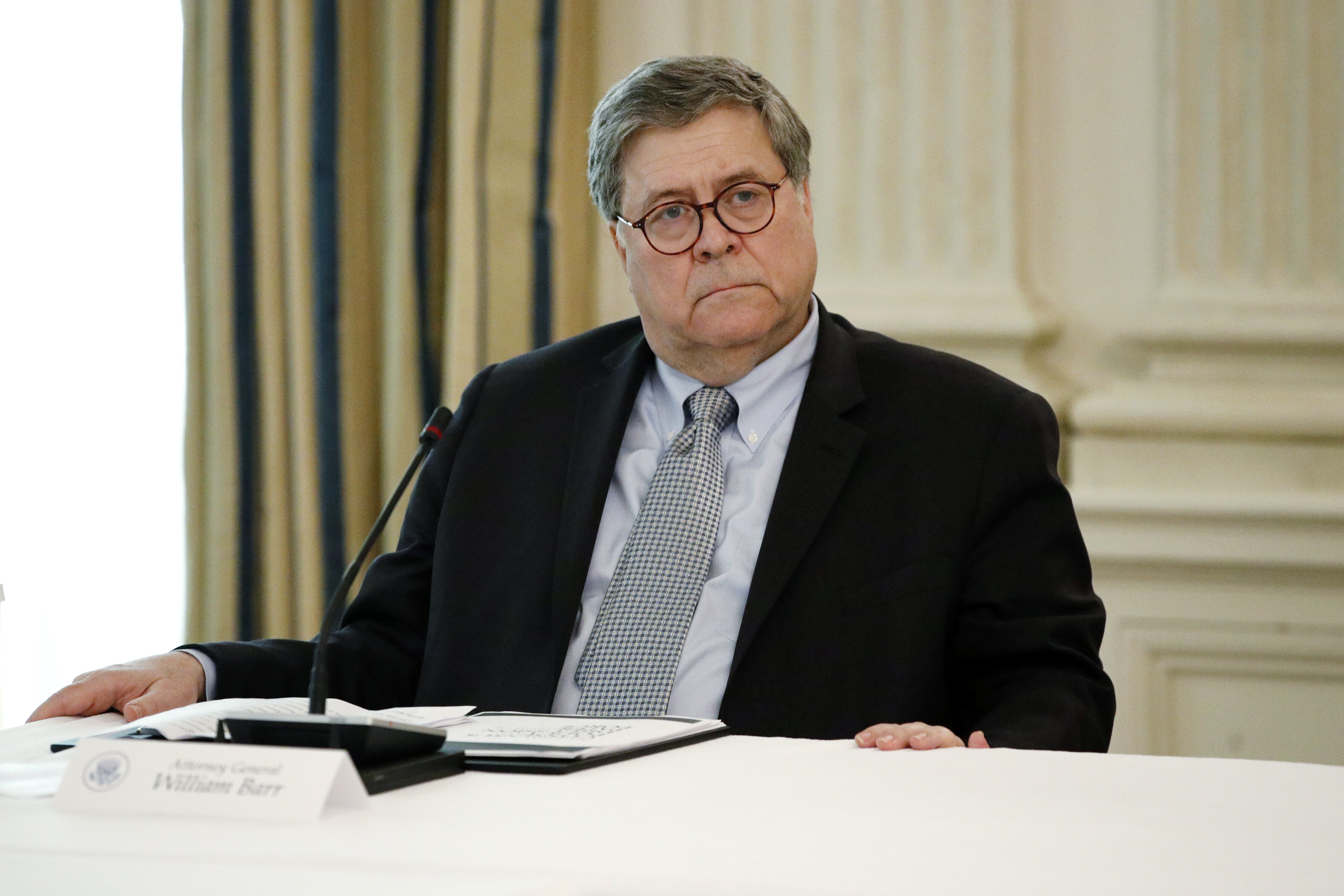 More Than 1,250 Ex-DOJ Workers Demand Probe Of AG Barr Over Protesters ...