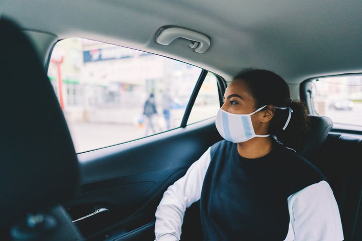 There are important factors to keep in mind and ways to mitigate the risks when it comes to taking a taxi or rideshare service during the COVID-19 pandemic.