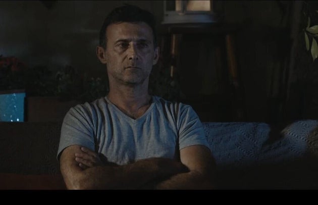 Σκηνή από το τρέιλερ της ταινίας «Ομαρ Κι Εμείς»