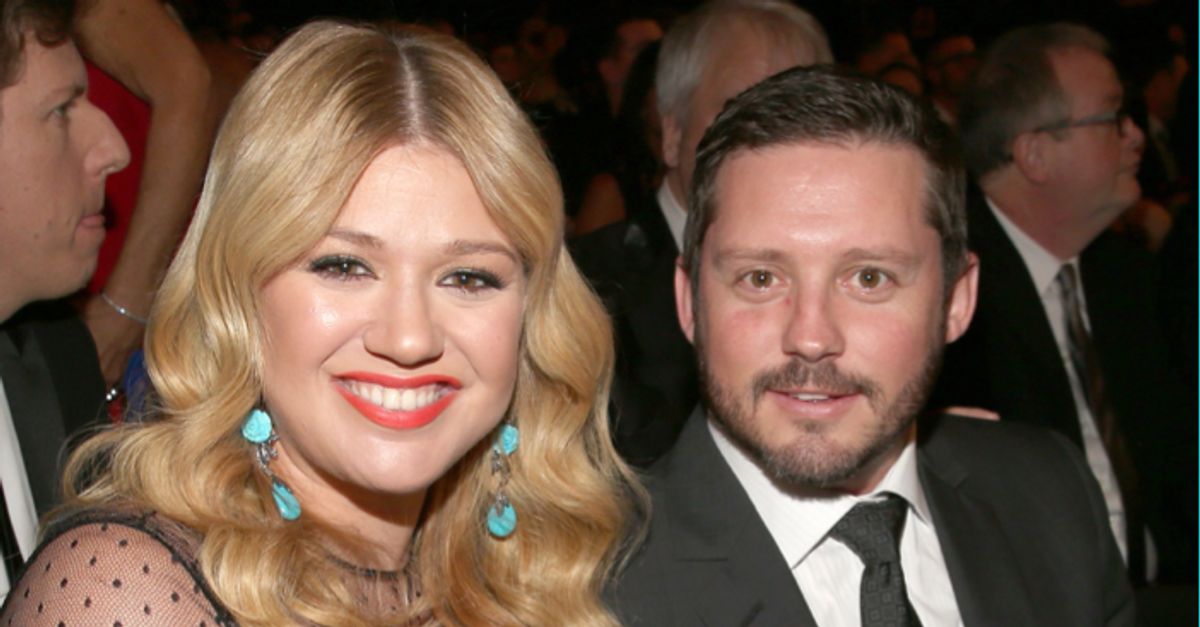 Kelly Clarkson Files For Divorce From Brandon Blackstock After Nearly 7 ...