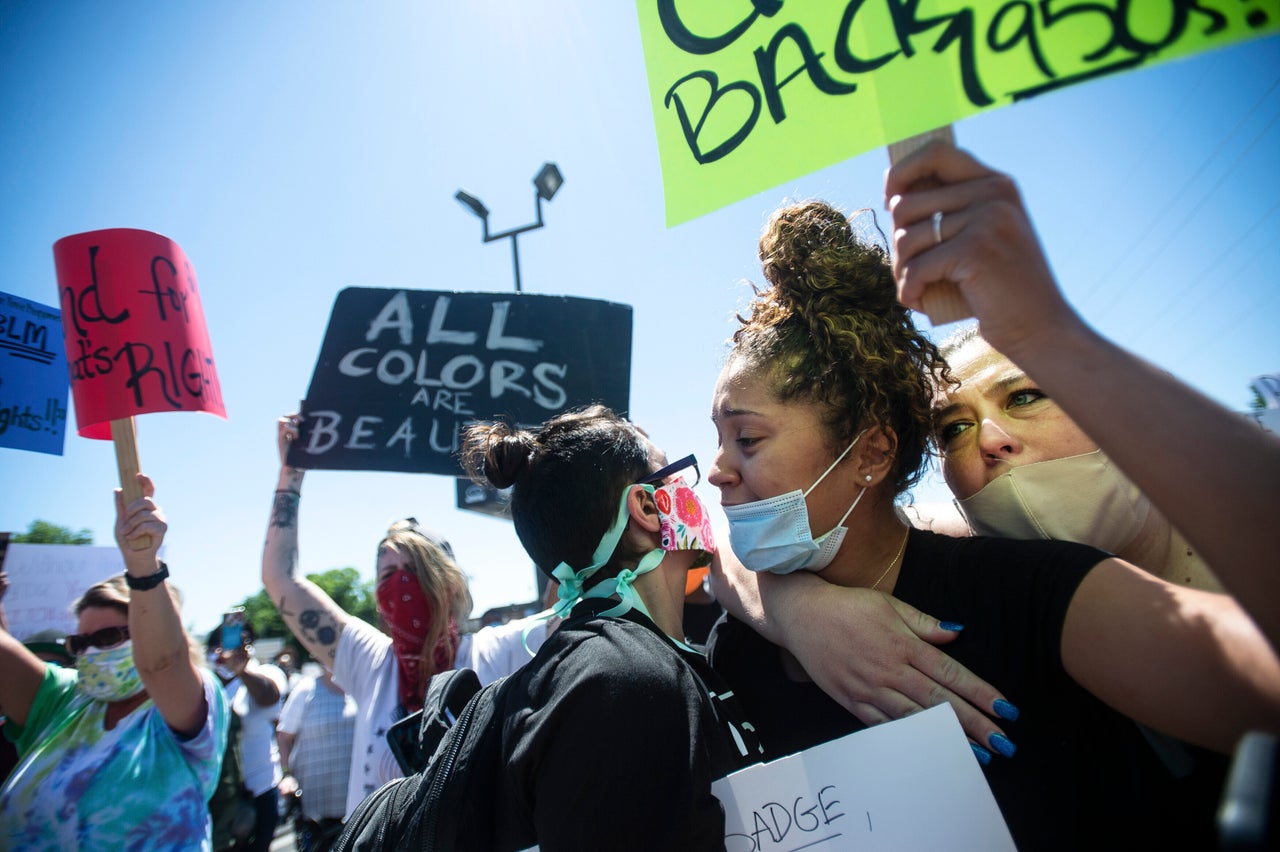 28 Protest Images From Small Cities And Towns Across The U.S ...