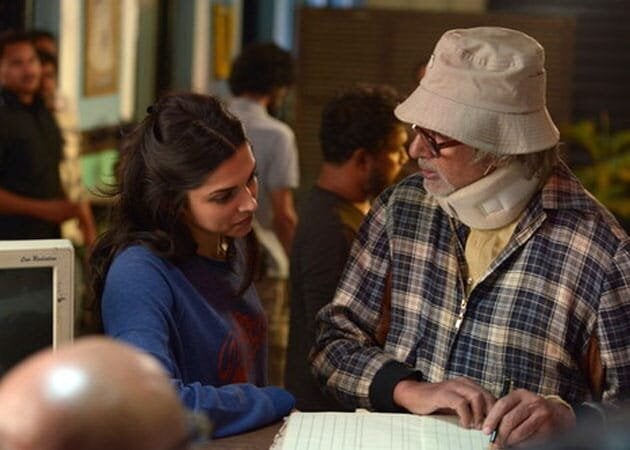 Deepika Padukone and Amitabh Bachchan in 'Piku'