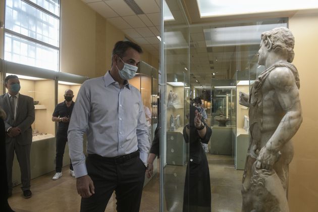Ο Κυριάκος Μητσοτάκης στο Μουσείο της Αρχαίας Αγοράς