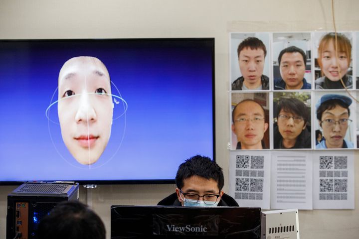 マスクをつけていても判別可能な技術の研究（中国・北京）