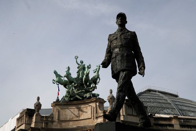 Αγαλμα του στρατηγού Σαρλ ντε Γκολ στο Grand Palais.